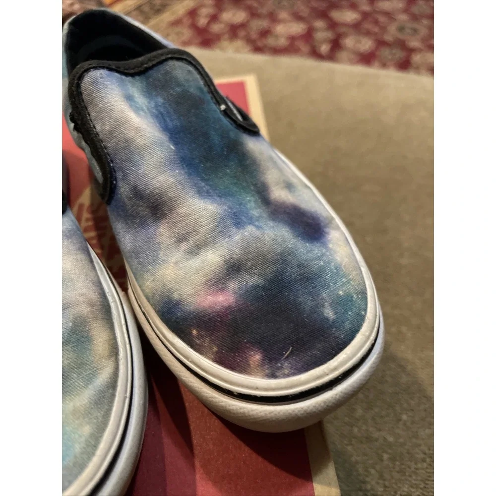 VANS Comfycush Galaxy Slip-Ons Shoes Size 2 Youth In Box (AH)